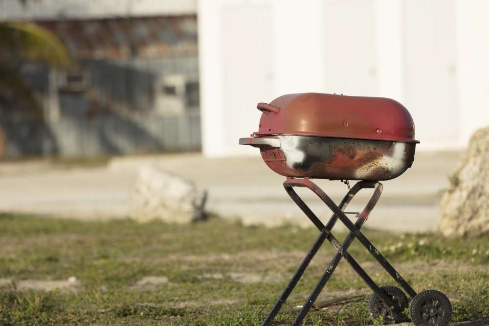 If the exterior structure is rusty, it is strongly recommended to replace your grill.