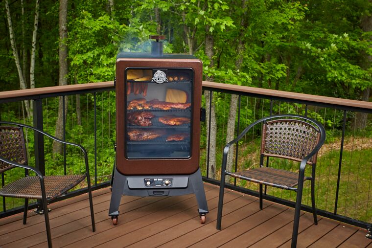 Pit Boss Copperhead 5.5CF Pellet Smoker