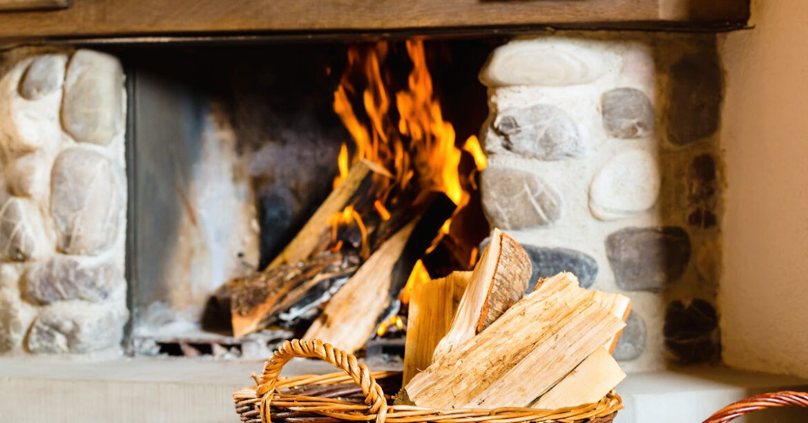 FIREPLACE DAMPER:  THE ULTIMATE GUIDE TO SAFE & EFFICIENT USE
