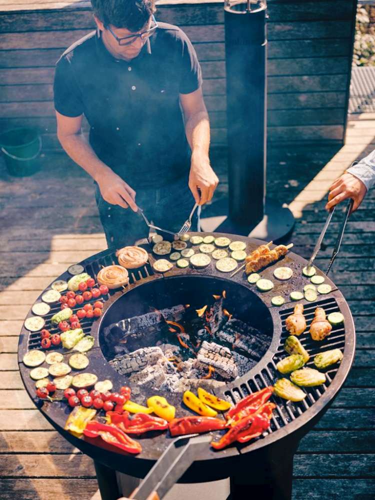 Cook chicken, vegetables and more on an Hearthstone fire pit! How to cook on your outdoor fireplace? Cooking on your firepit at home or camping!