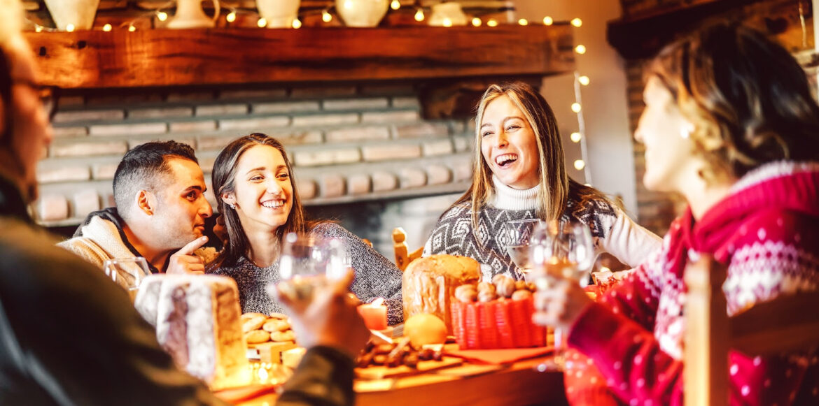Be the Perfect Host with Personalized Dining Room Ambiance - Dinner with friends